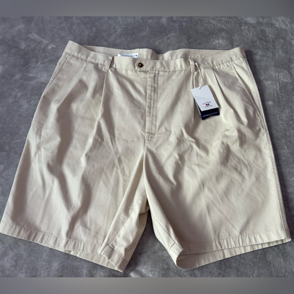 Men's Cream Shorts